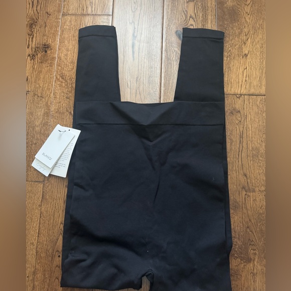 BLANQI Everyday Highwaist Legging in Black Size M - Picture 2 of 4
